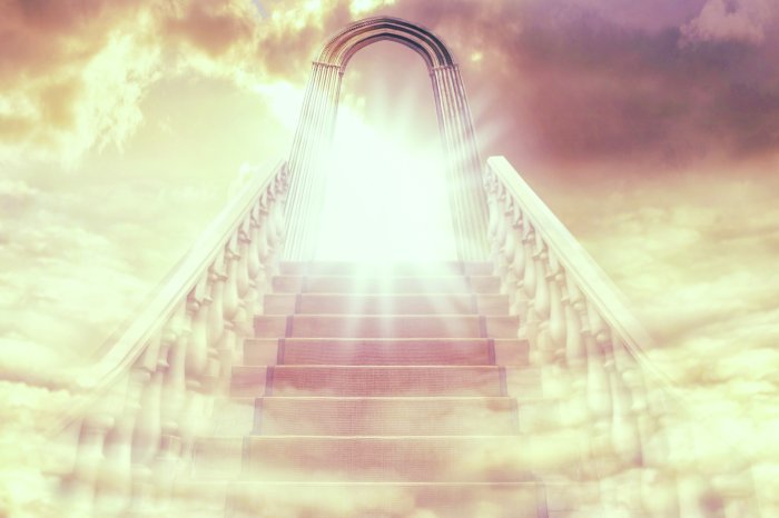 Papier peint  Escaliers menant à une porte avec de la lumière