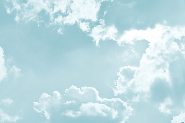 Papier peint  Nuages blancs dans le ciel bleu