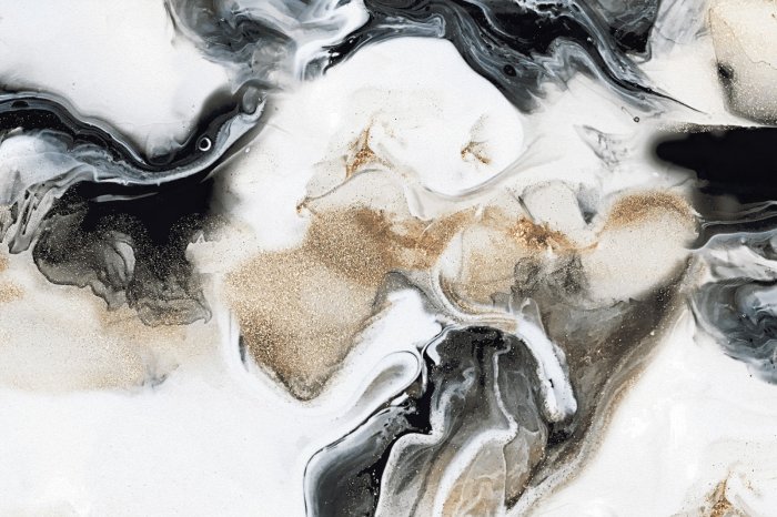 Papier peint  Marbre noir et blanc avec une décoration dorée délicate