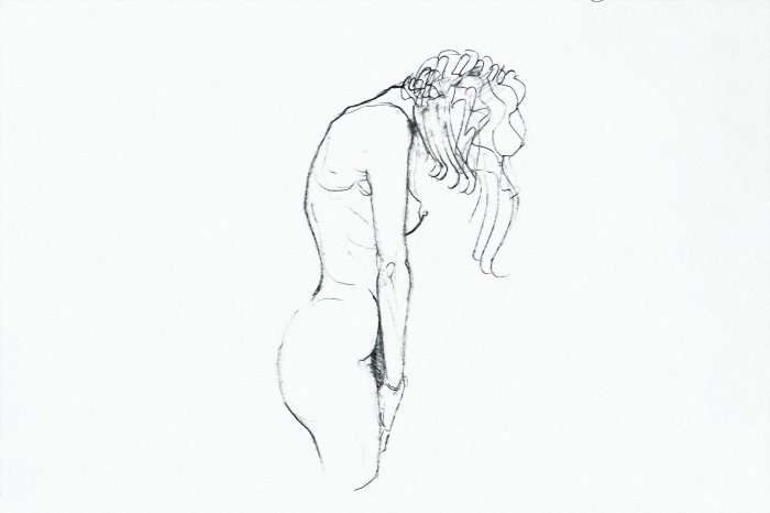 Papier peint  Croquis d'une femme debout sur fond blanc