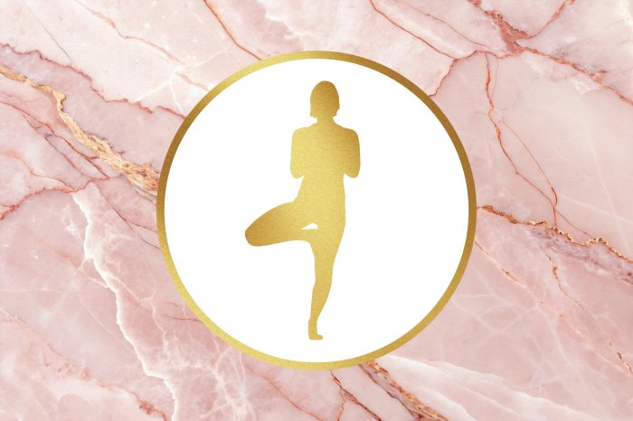 Papier peint  Femme méditant sur du marbre