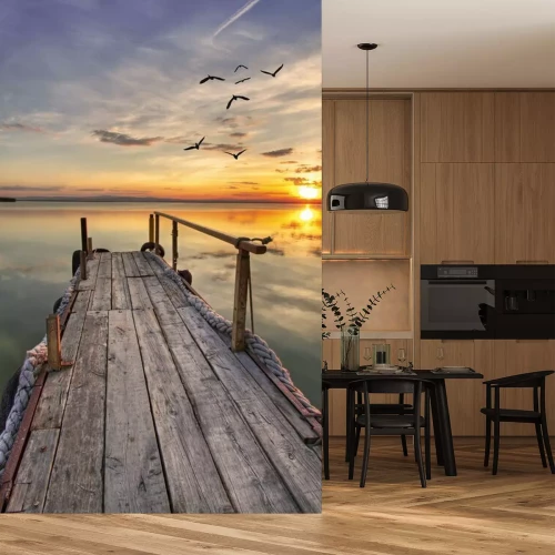 Papier peint  Passerelle abandonnée bord du lac