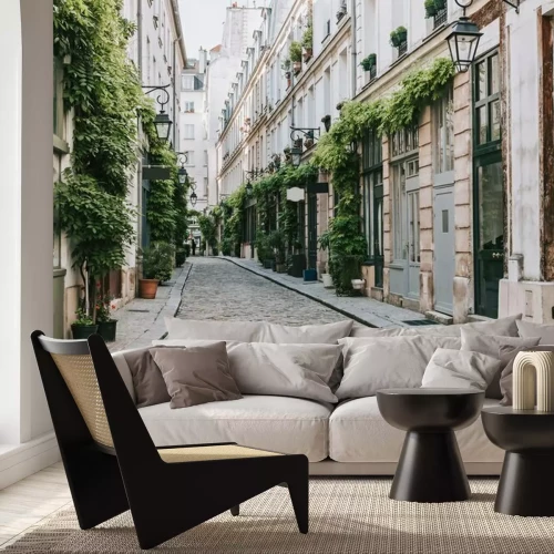 Papier peint  Un immeuble parisien recouvert de lierre vert