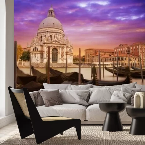 Papier peint  Gondoles au pied de la basilique Santa Maria della Salute