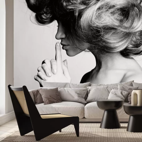 Papier peint  Femme voluptueuse de profil