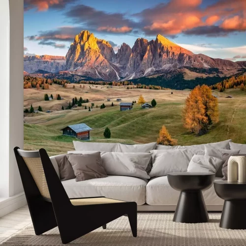 Papier peint  Chalet de montagne et clairière verte