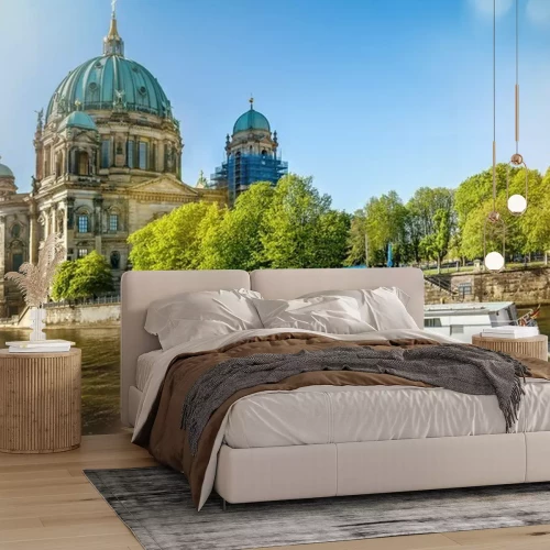 Papier peint  La cathédrale de Berlin par une journée ensoleillée
