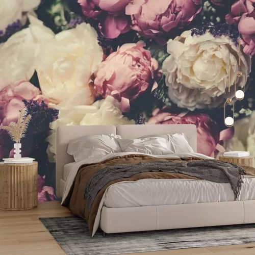 Papier peint  Vintage bouquet of pink and white peonies. Floristic decoration. Floral background. Baroque old fashiones style image. Natural flowers pattern wallpaper or greeting card