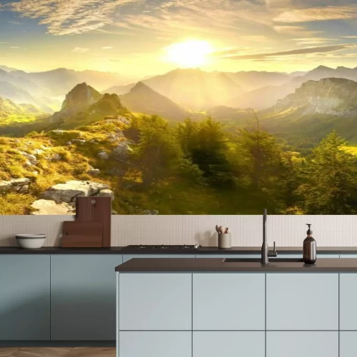 Papier peint  Paysage montagneux avec des forêts et lever de soleil