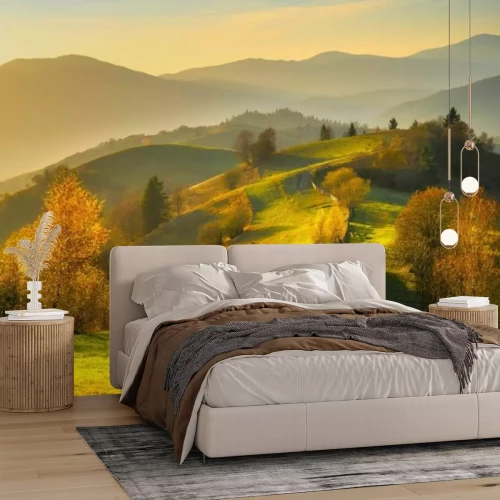 Papier peint  Paysage d’automne avec montagnes au lever du soleil