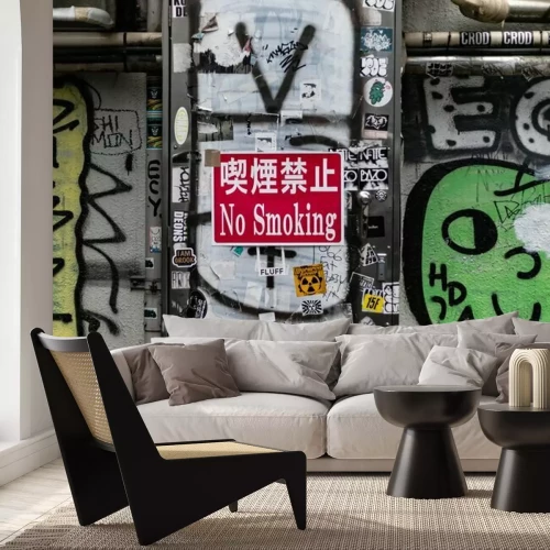 Sticker  喫煙禁止の張り紙と落書き