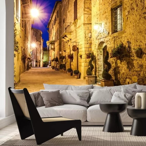 Papier peint  Ruelle à Pienza la nuit