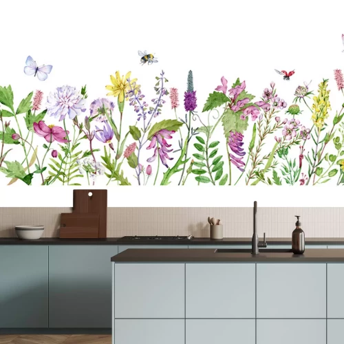 Papier peint  Fleurs de prairie colorées et insectes dans un style aquarelle
