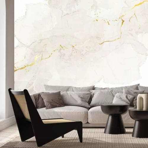 Papier peint  Une tache beige coupée d'un ruban doré