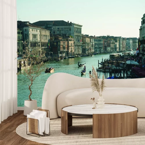 Papier peint  Canal vénitien entouré de bâtiments en pierre