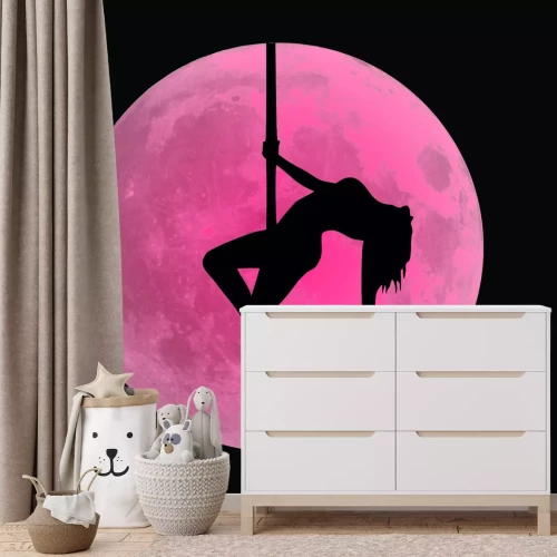 Papier peint  Femme dansant sur une barre sous la pleine lune