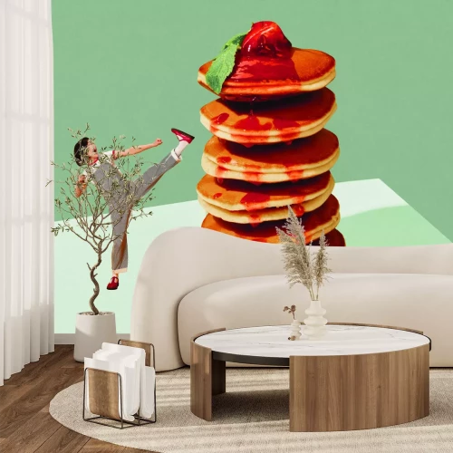 Papier peint  Femme qui retourne des crêpes en l'air