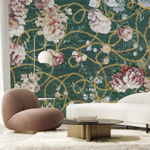 Papier peint  Pivoines sur une chaîne d'or sur fond vert