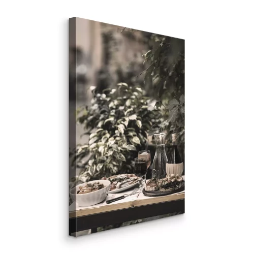 Tableau  Plats méditerranéens dans un restaurant en bord de mer