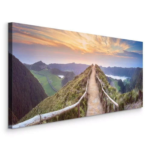 Tableau  Un chemin avec des rambardes dans les montagnes