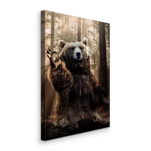 Tableau  Un ours dans une composition de conifères verts