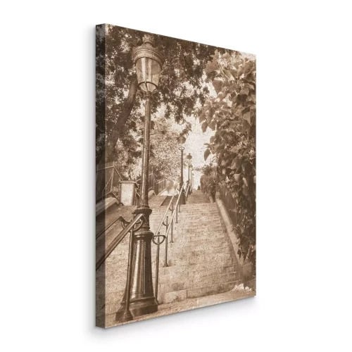 Tableau  Escaliers de pierre éclairés par des lanternes au milieu de la verdure