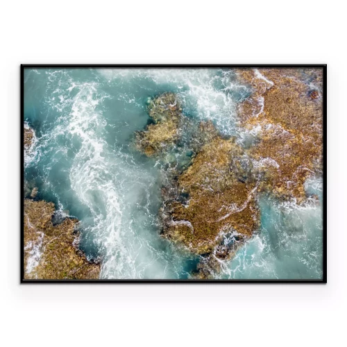 Poster  L'eau turquoise recouvre les pierres