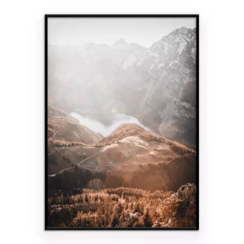 Poster  Paysage de montagne dans la brume du matin