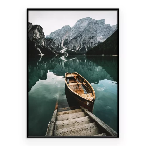 Poster  Paysage de lac de montagne et un bateau