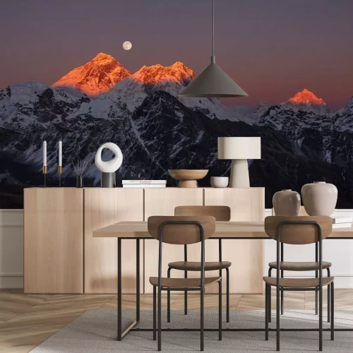 Papier peint  Le mont Everest et le Makalu à la lumière d'un ciel bleu Lune