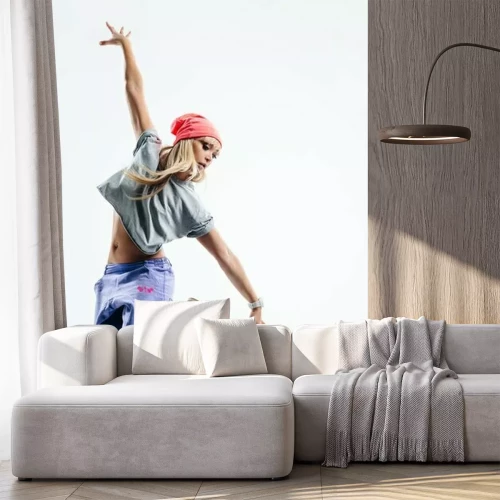 Papier peint  Danseuse sur fond blanc