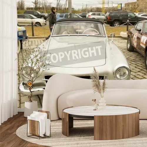 Papier peint  MOSCOU - AVRIL 21: Rassemblement de voitures classiques sur la colline de Poklonnaya, le 21 Avril 2013, dans la ville de Moscou, en Russie, mercedes benz.