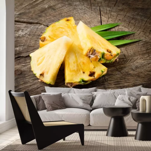 Sticker  Tranches d'ananas sur une tranche de bois