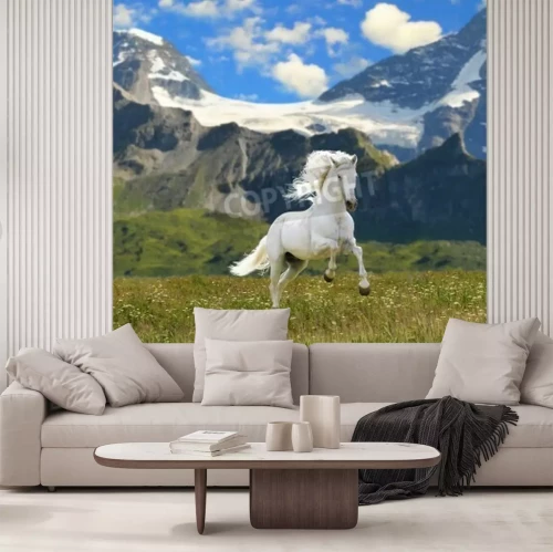 Papier peint  Mustang sur fond de montagnes