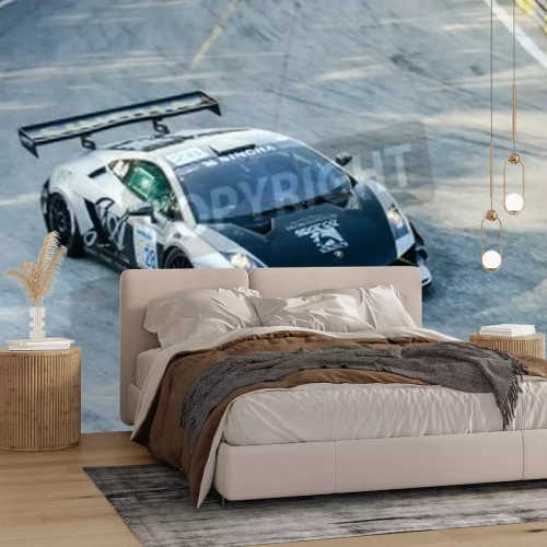 Papier peint  Chon Buri - Décembre 22: A. Chonsawat avec la voiture Lamborghini sur l'affichage au Bangsaen Thaïlande Festival de la Vitesse 2013 Course 8 le 22 Décembre 2013 au Circuit Bangsaen Street, Thaïlande.