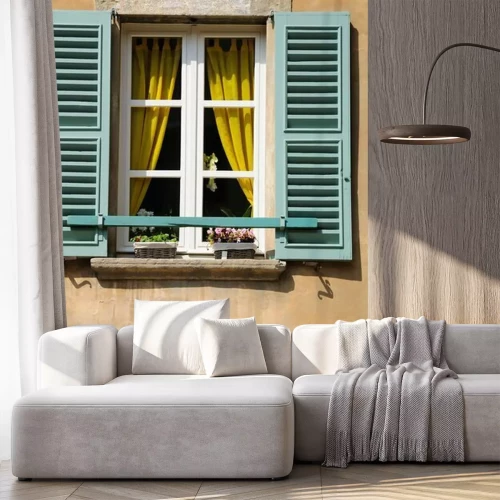 Papier peint  Fenêtre avec rideaux jaunes