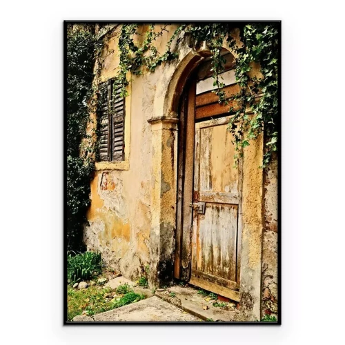 Poster  Vieille maison abandonnée avec des murs délabrés. Vérone. Italie.