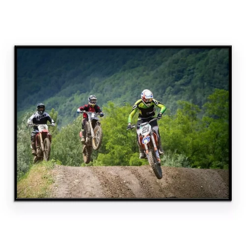 Poster  Motocyclistes sur une colline lors d'une course de motocross
