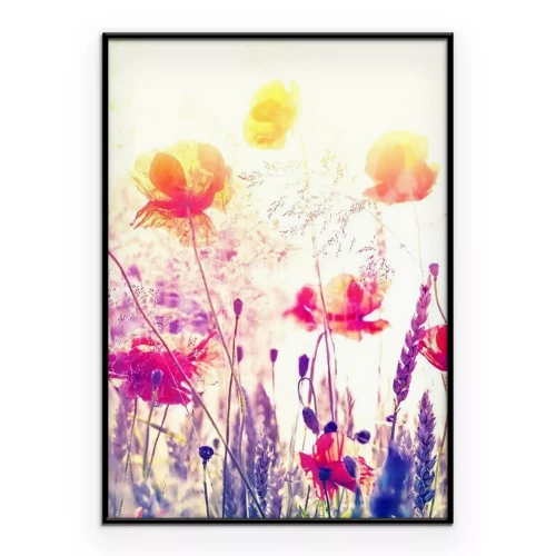 Poster  Une prairie pleine de fleurs sauvages sous la lumière du lever du soleil