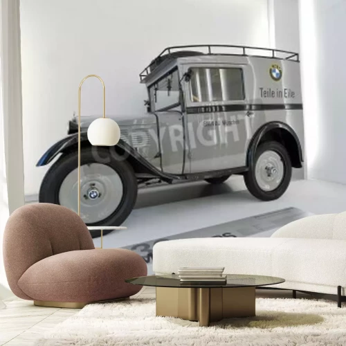 Papier peint  MUNICH - JUNE 8: BMW 3/15 PS, the first car produced by BMW on display in BMW Museum on June 8, 2013 in Munich