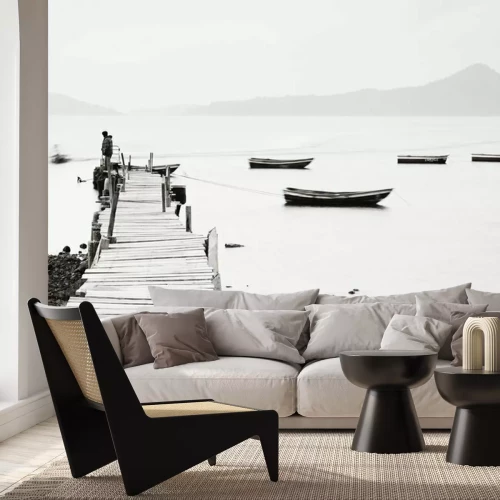 Papier peint  Jetée en bois au-dessus d'un lac calme en sépia