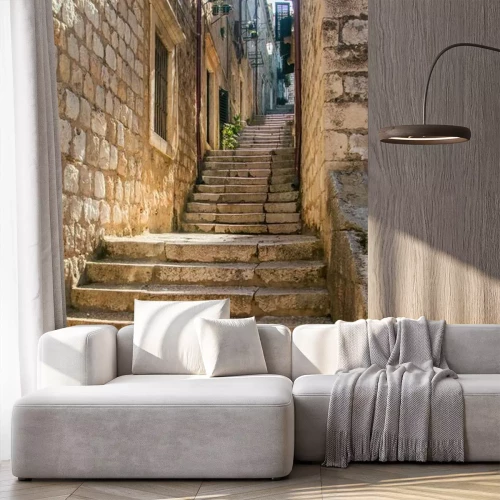 Papier peint  Une ruelle pavée avec des escaliers en Croatie