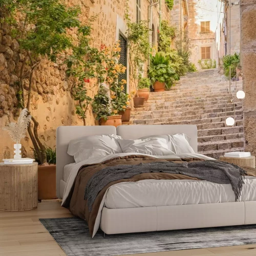Papier peint  Escalier avec pots dans une ville italienne
