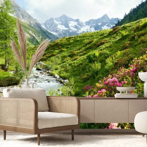 Papier peint  Paysage de montagne avec un ruisseau et des fleurs roses