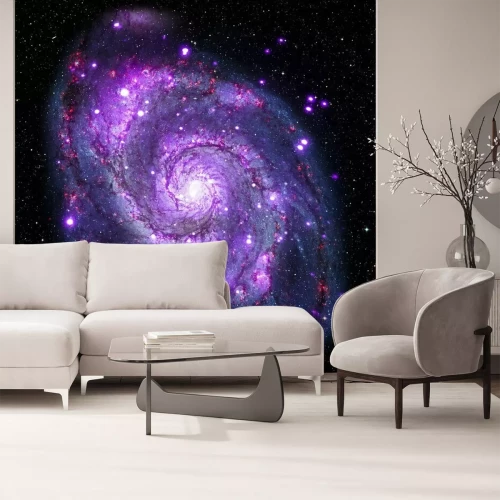 Papier peint  Une galaxie spirale aux tons violets