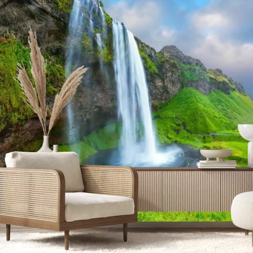 Papier peint  Une cascade sur une haute montagne