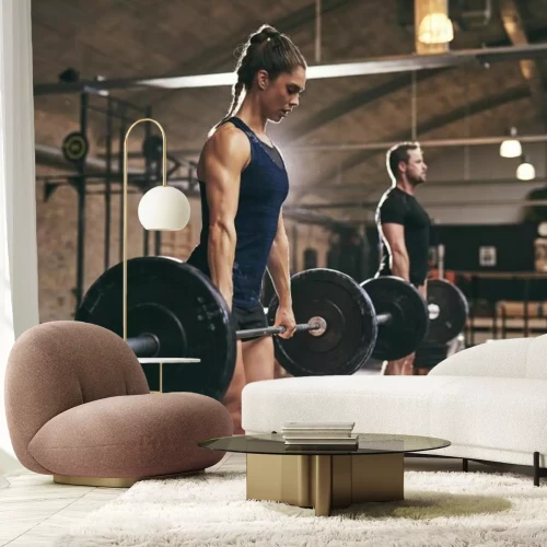 Papier peint  Des personnes soulevant un poids sur une barre