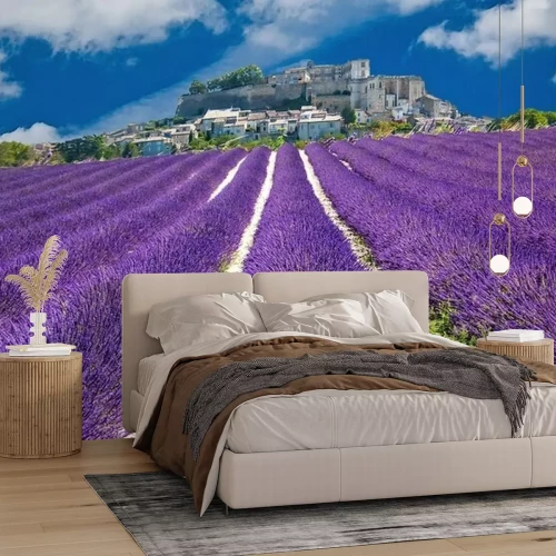 Papier peint  Champ de lavande et village