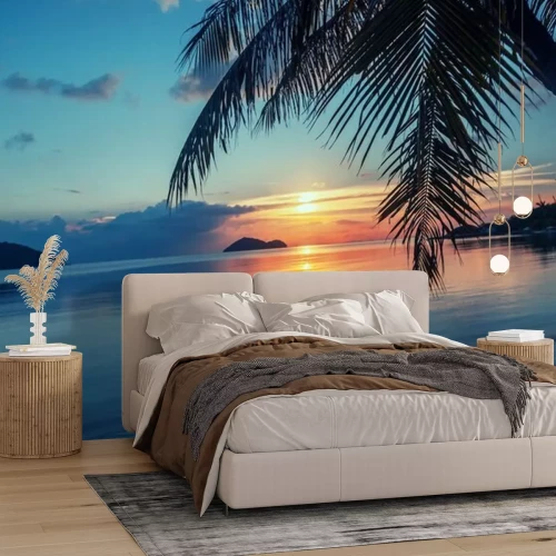 Papier peint  Palmier sur la plage au coucher du soleil